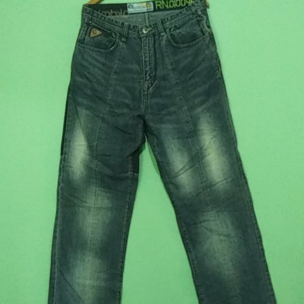Akademiks Jeans W32 (Like New Condition)